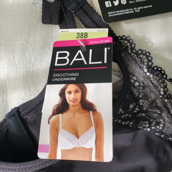 Bali Lacey Black Smoothing Shaping Underwire Bra Size 38B New with Tags - Picture 4 of 5